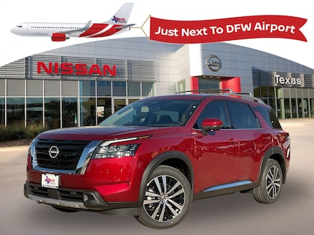 2025 Nissan Pathfinder Platinum SUV