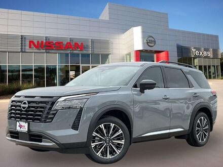 2026 Nissan Pathfinder Platinum SUV