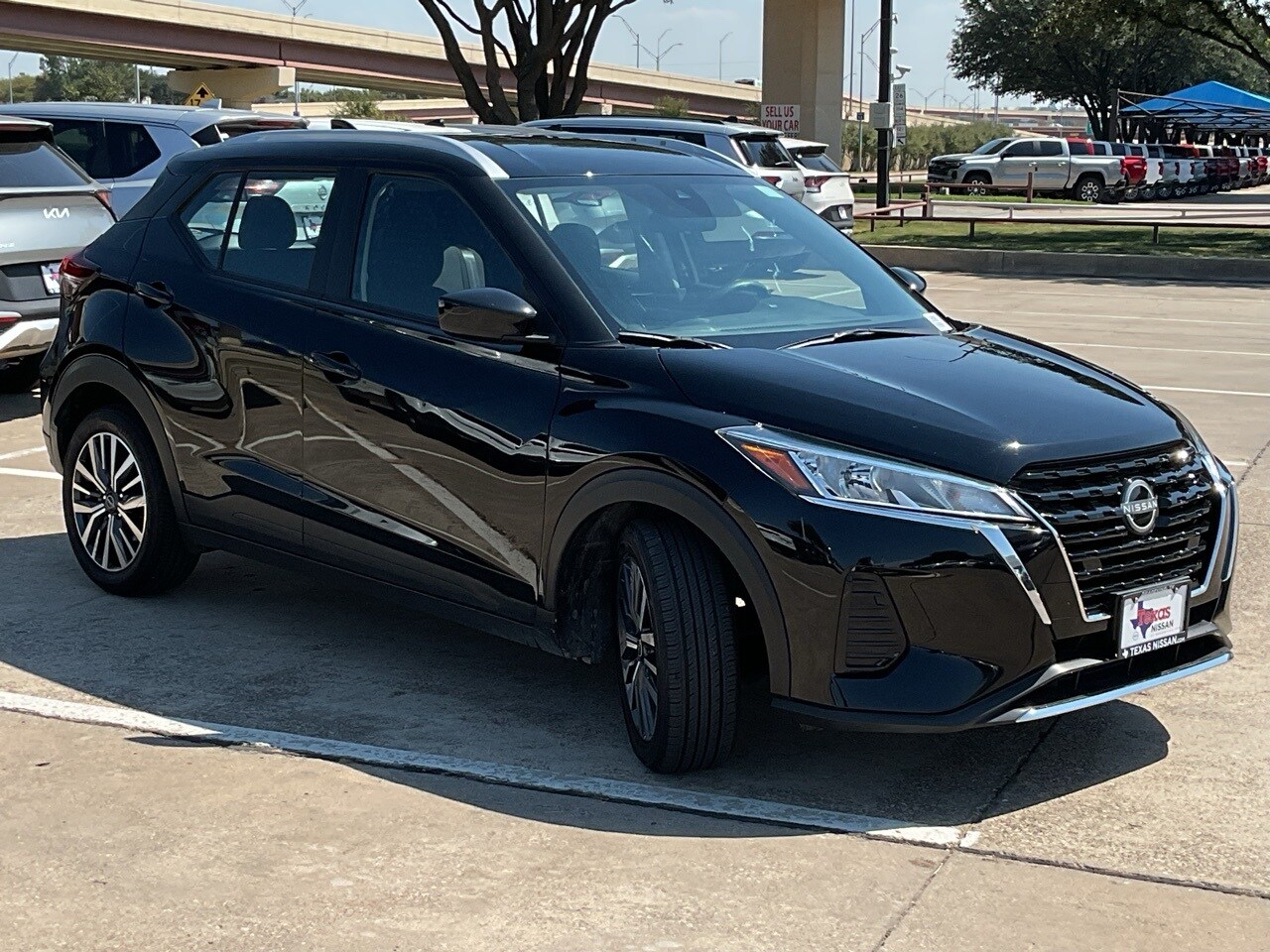 2024 Nissan Kicks SV photo 4