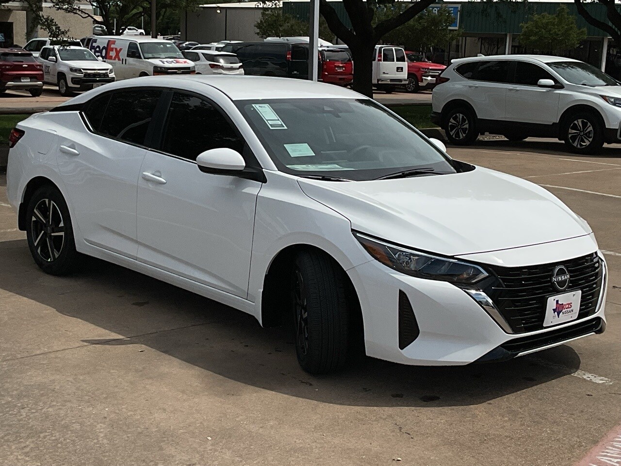 2025 Nissan Sentra SV photo 4