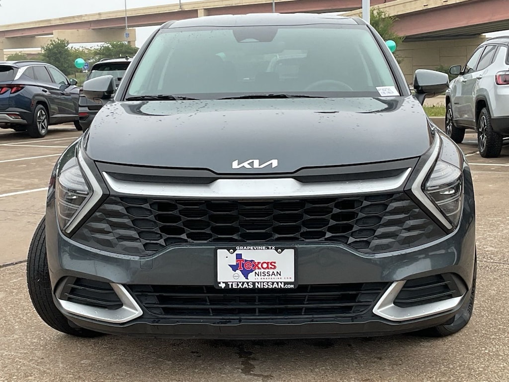 Used 2024 Kia Sportage LX SUV