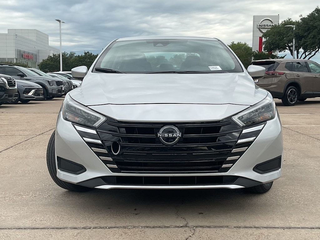 Used 2025 Nissan Versa 1.6 SV Sedan