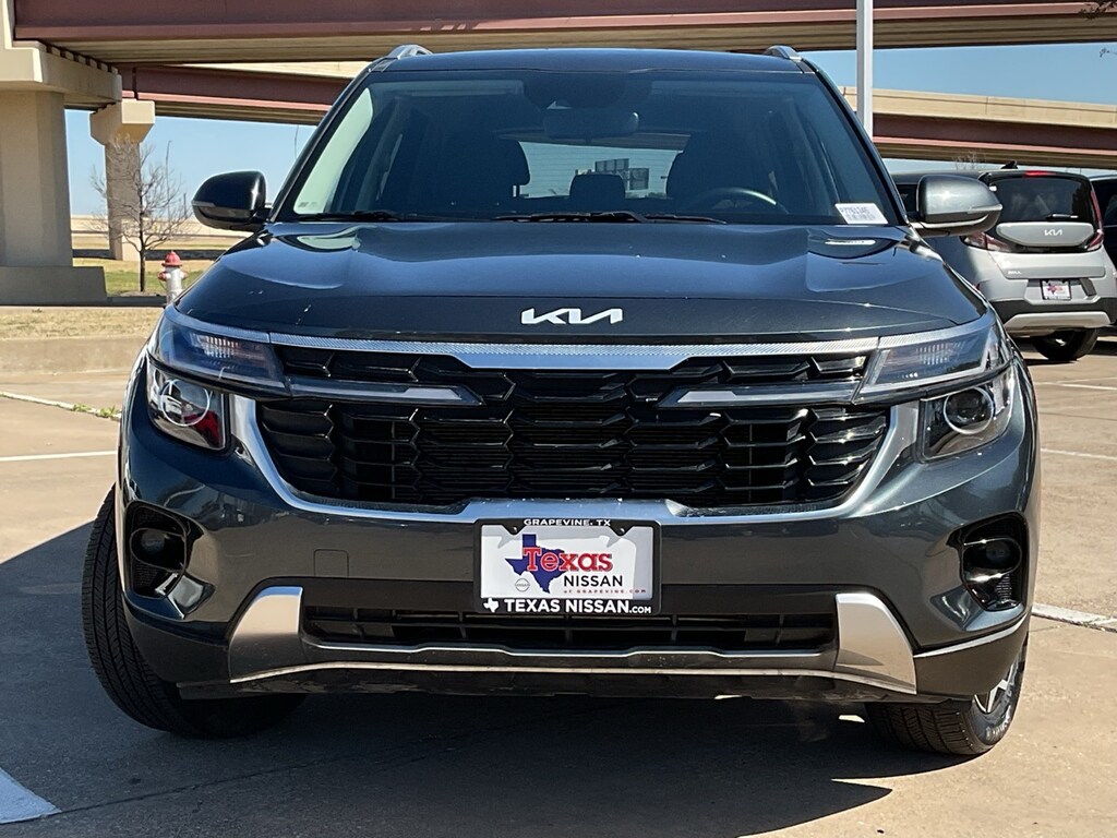 Used 2025 Kia Seltos S SUV