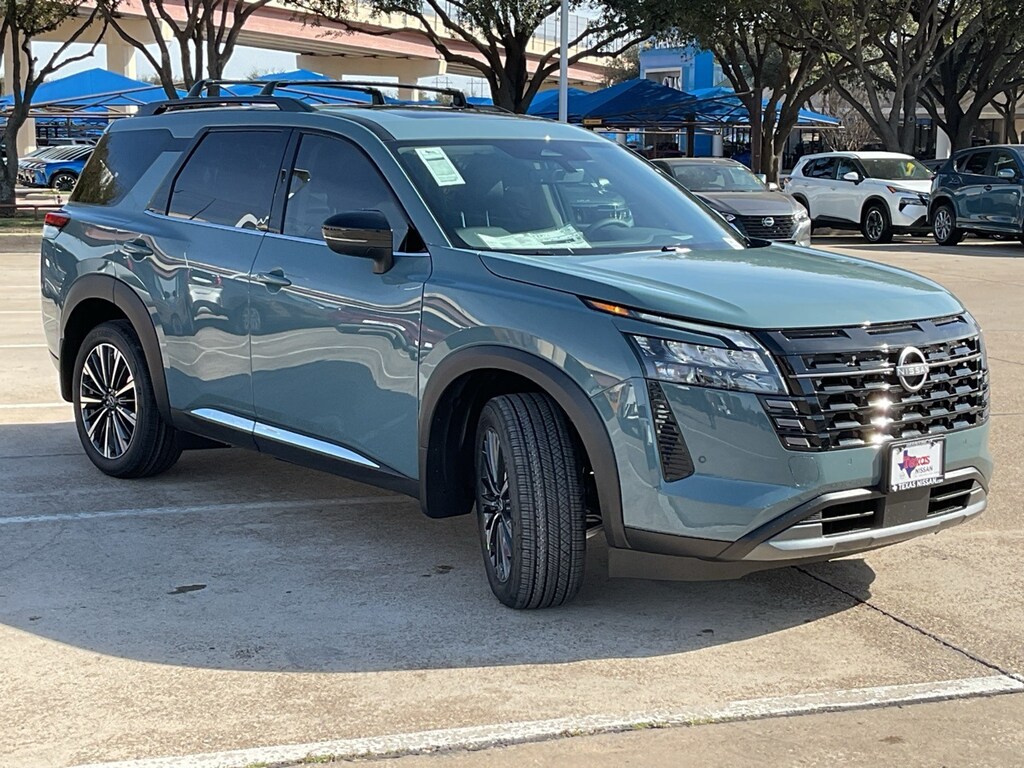 New 2026 Nissan Pathfinder Platinum SUV