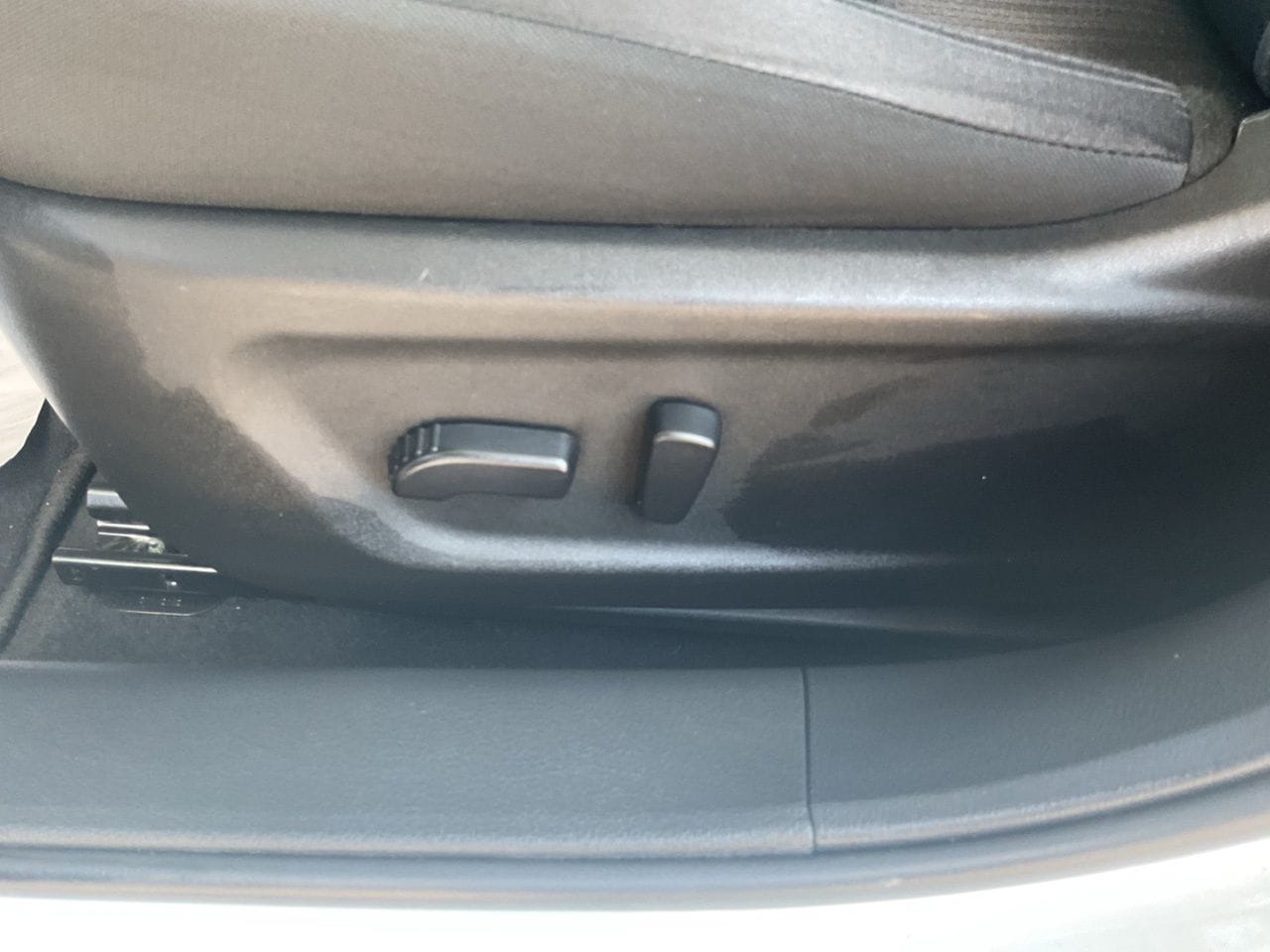 2025 Nissan Altima SV - Photo 9