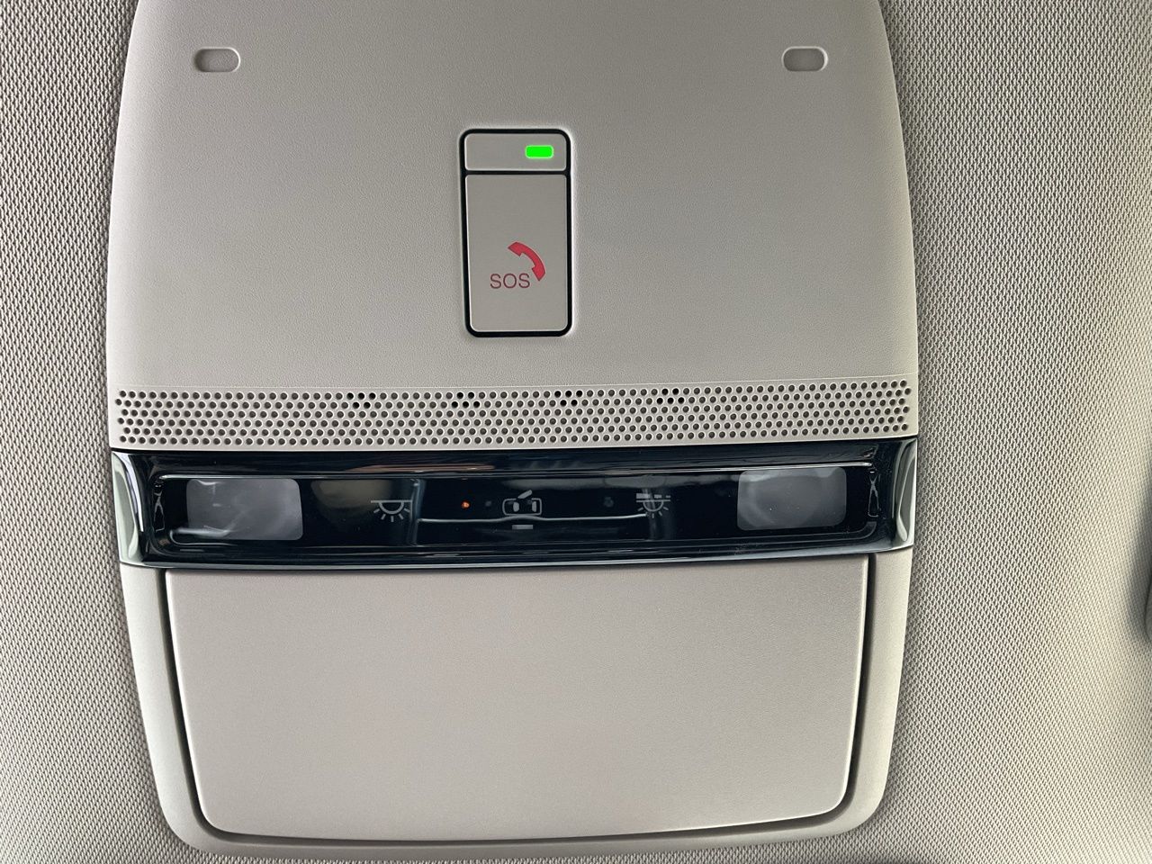 2026 Nissan Armada SV - Photo 29