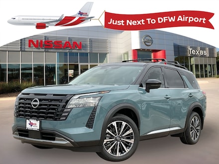 2026 Nissan Pathfinder Platinum SUV