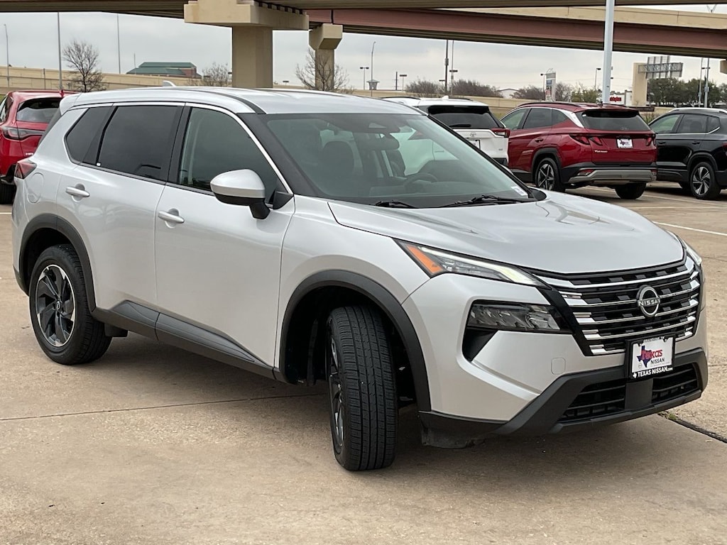 Used 2025 Nissan Rogue SV SUV