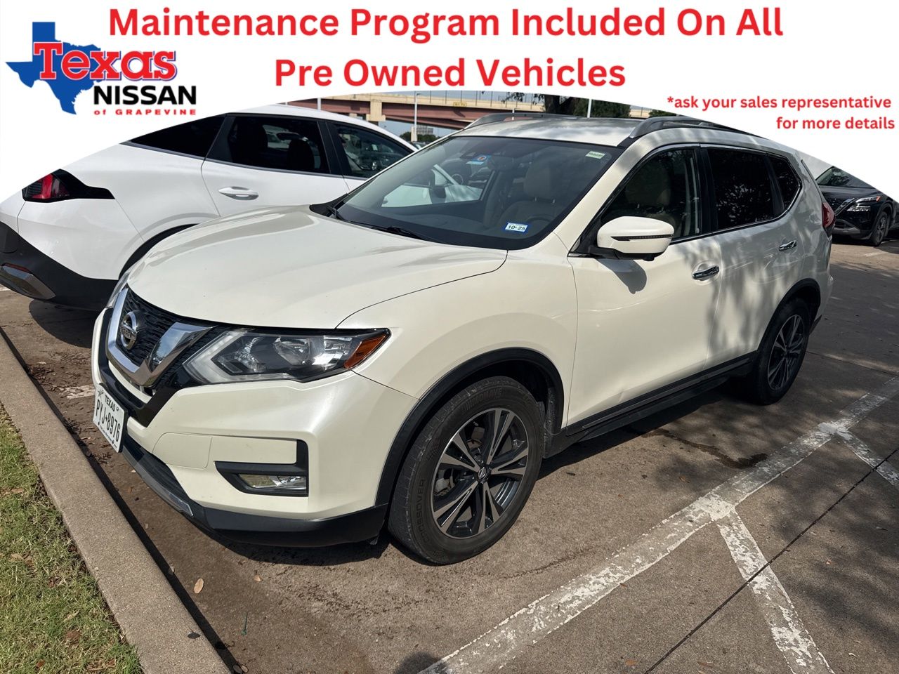 2017 Nissan Rogue SL FWD's photo