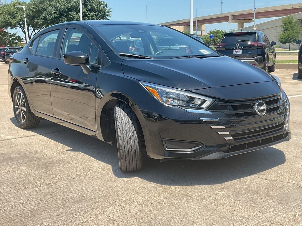 Used 2025 Nissan Versa 1.6 SV Sedan