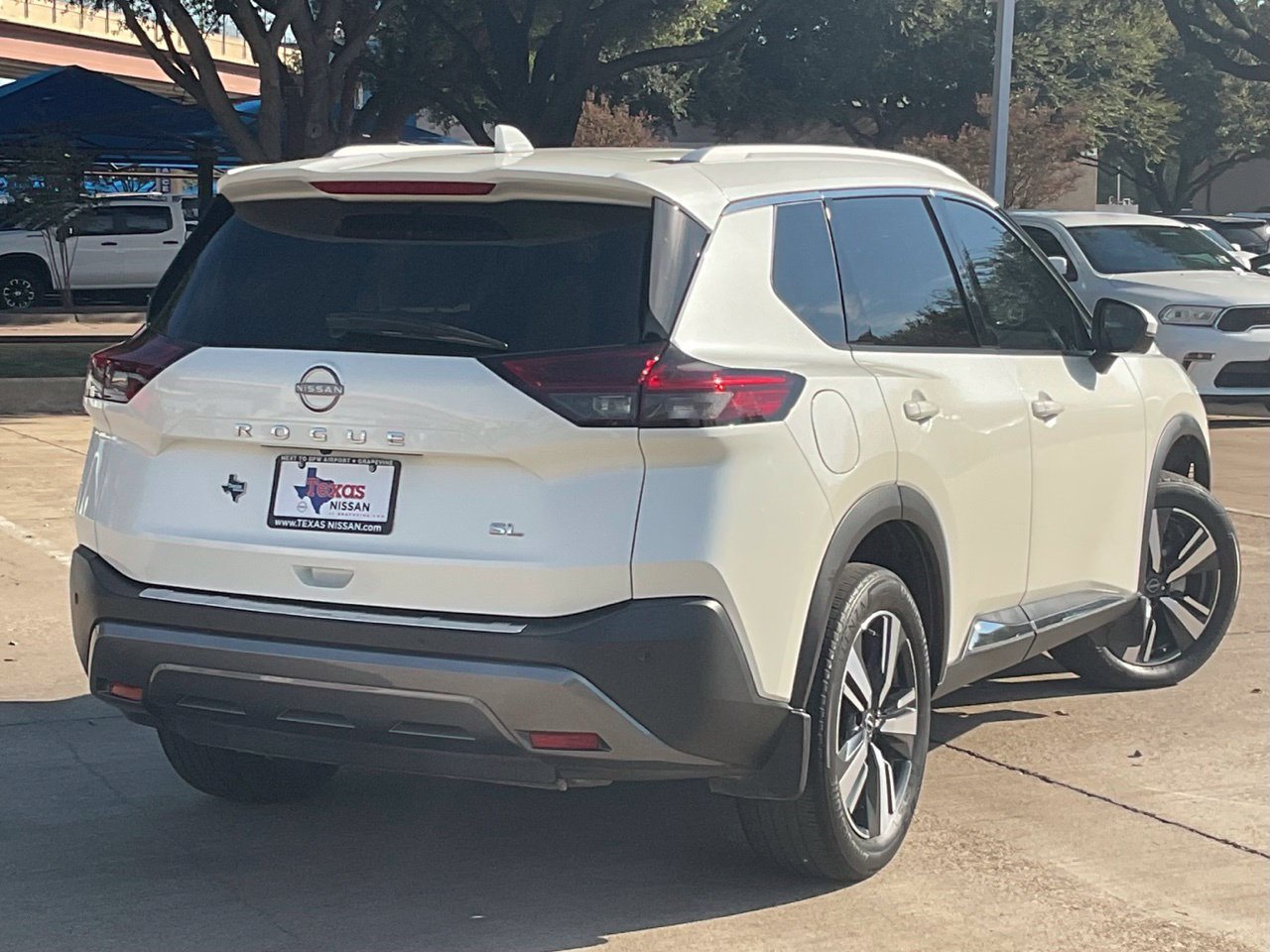 Used 2023 Nissan Rogue SL SUV
