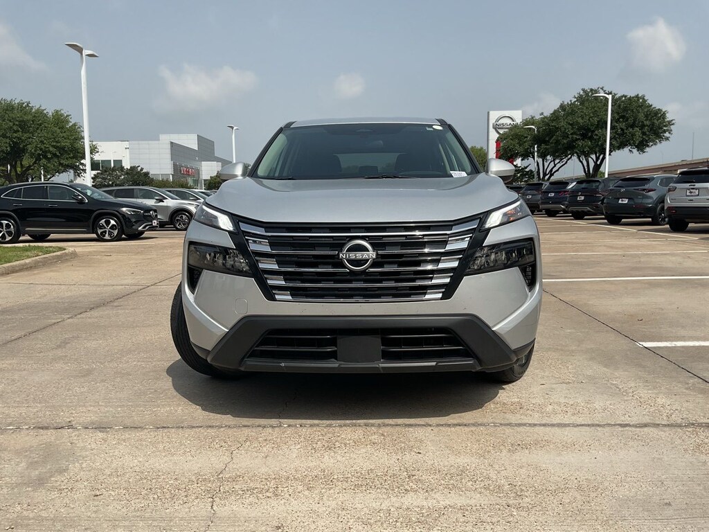 Used 2025 Nissan Rogue SV SUV