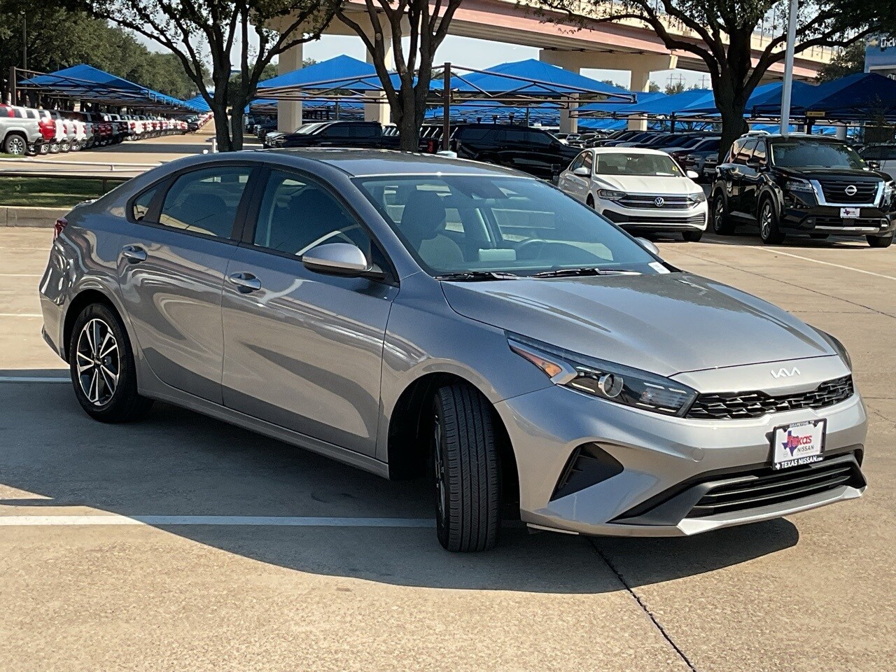 2024 Kia Forte LXS photo 4