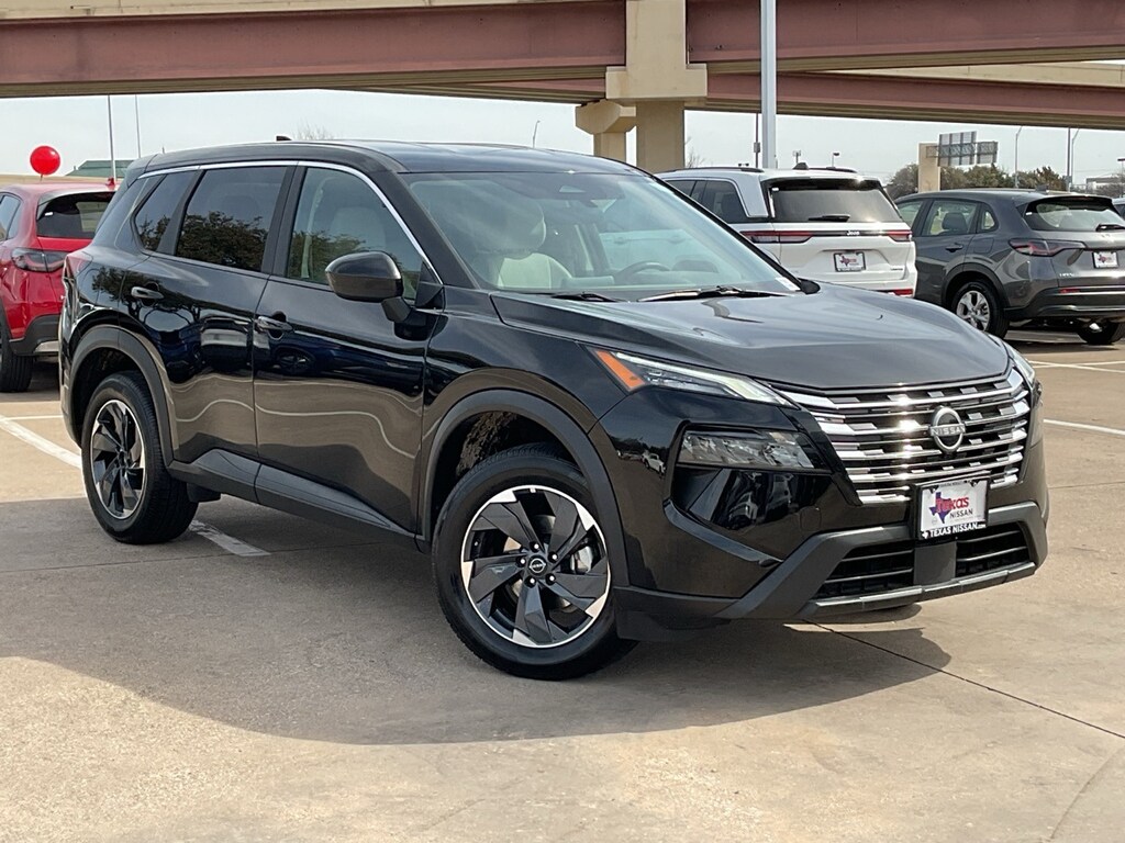 Used 2025 Nissan Rogue SV SUV