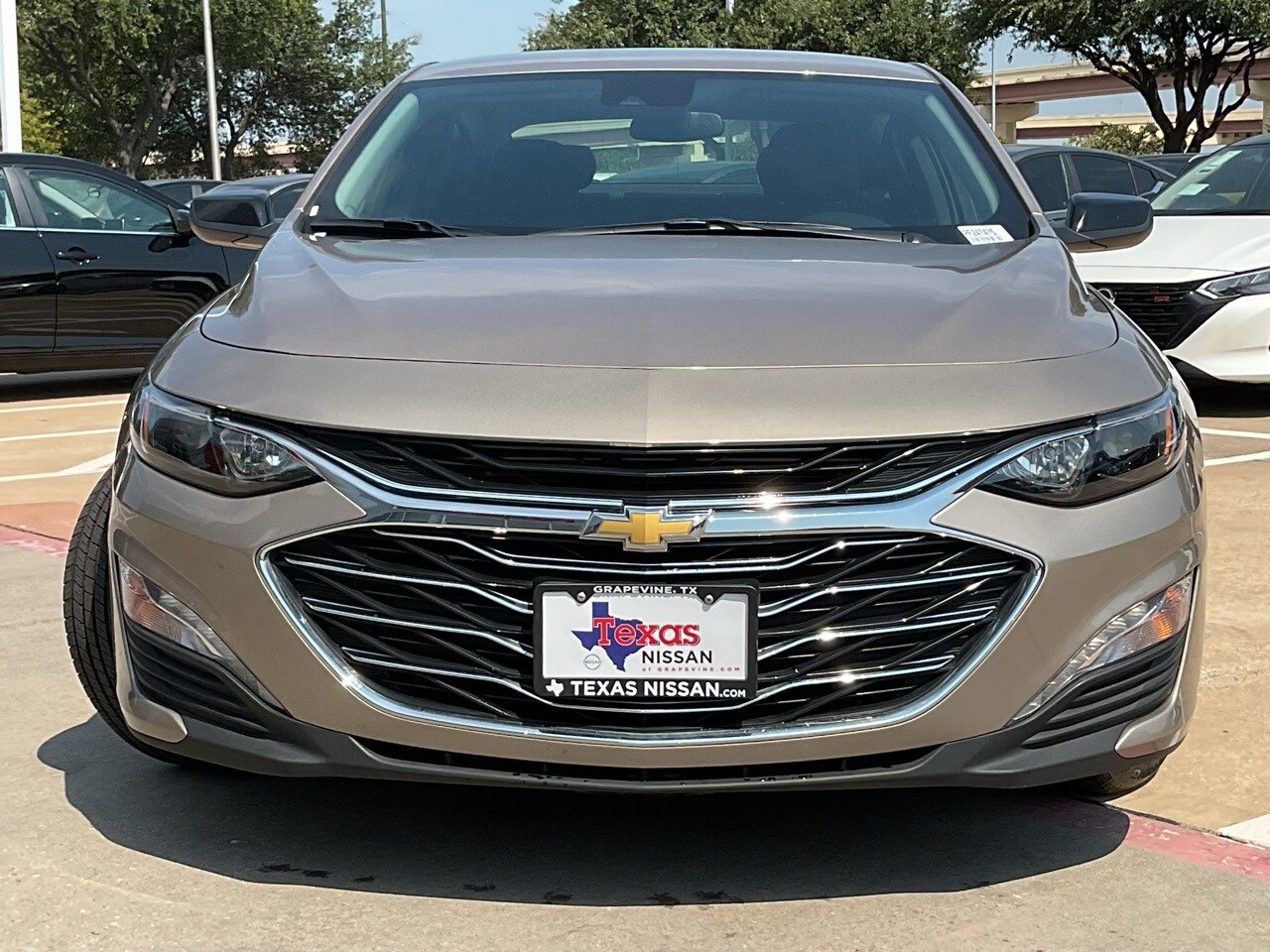 2023 Chevrolet Malibu 1LT photo 3
