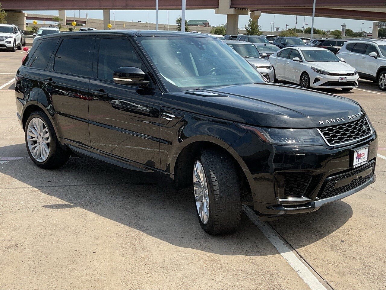 2018 Land Rover Range Rover Sport HSE photo 4