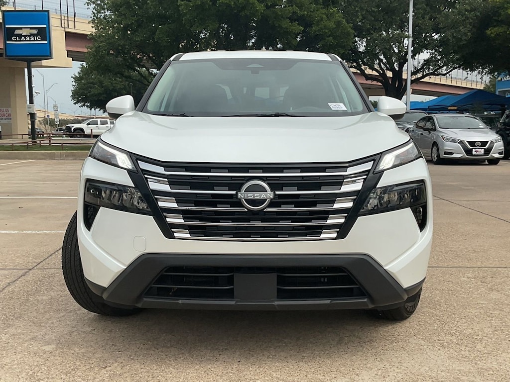 Used 2025 Nissan Rogue SV SUV