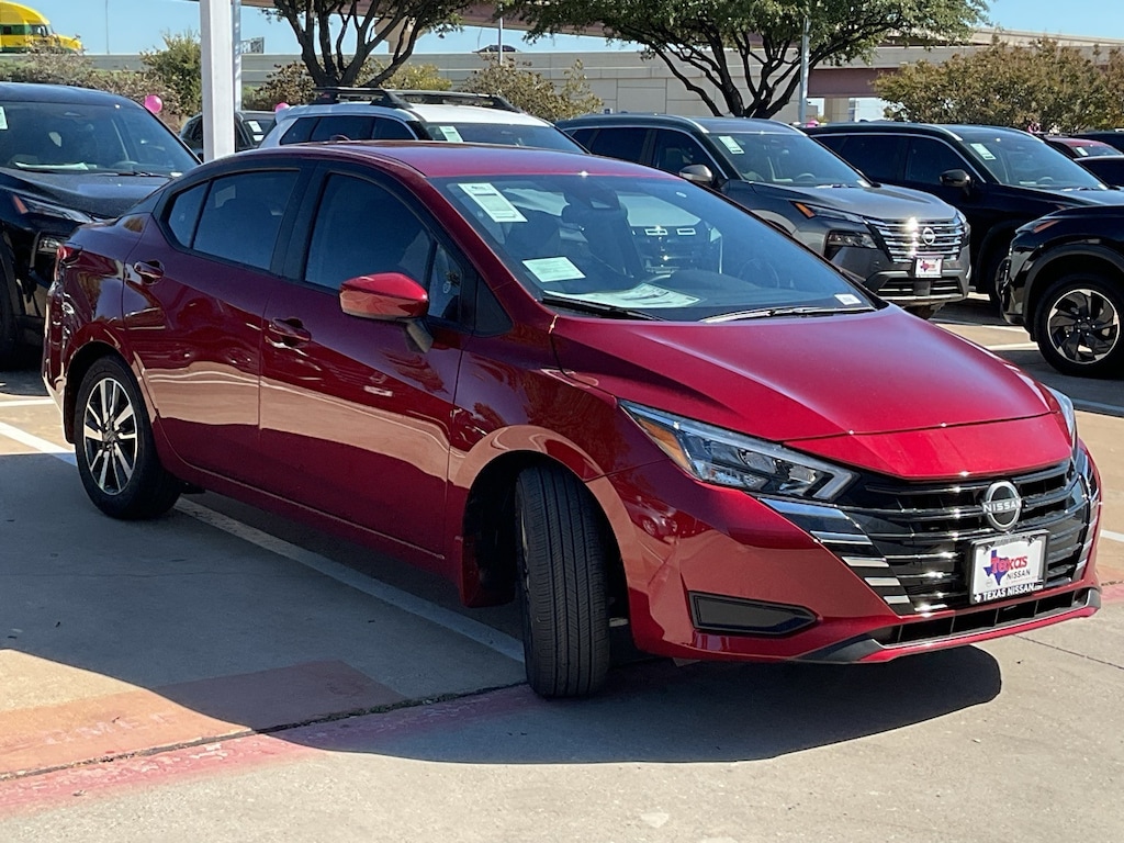 New 2025 Nissan Versa 1.6 SV Sedan