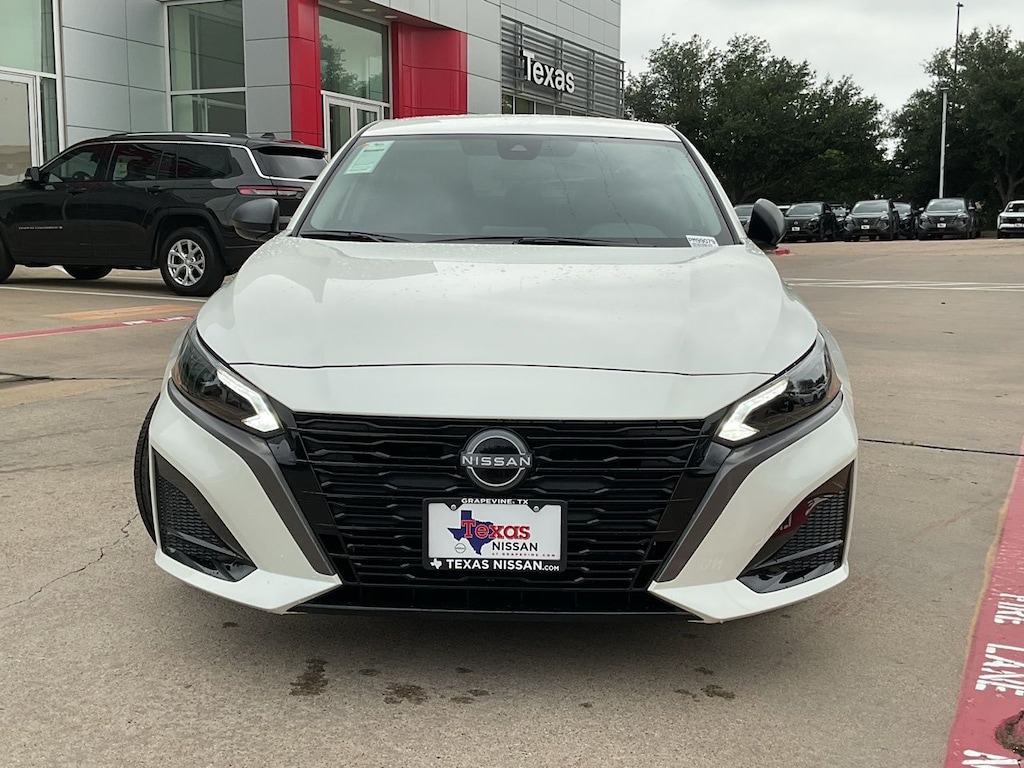 New 2026 Nissan Altima SV Sedan