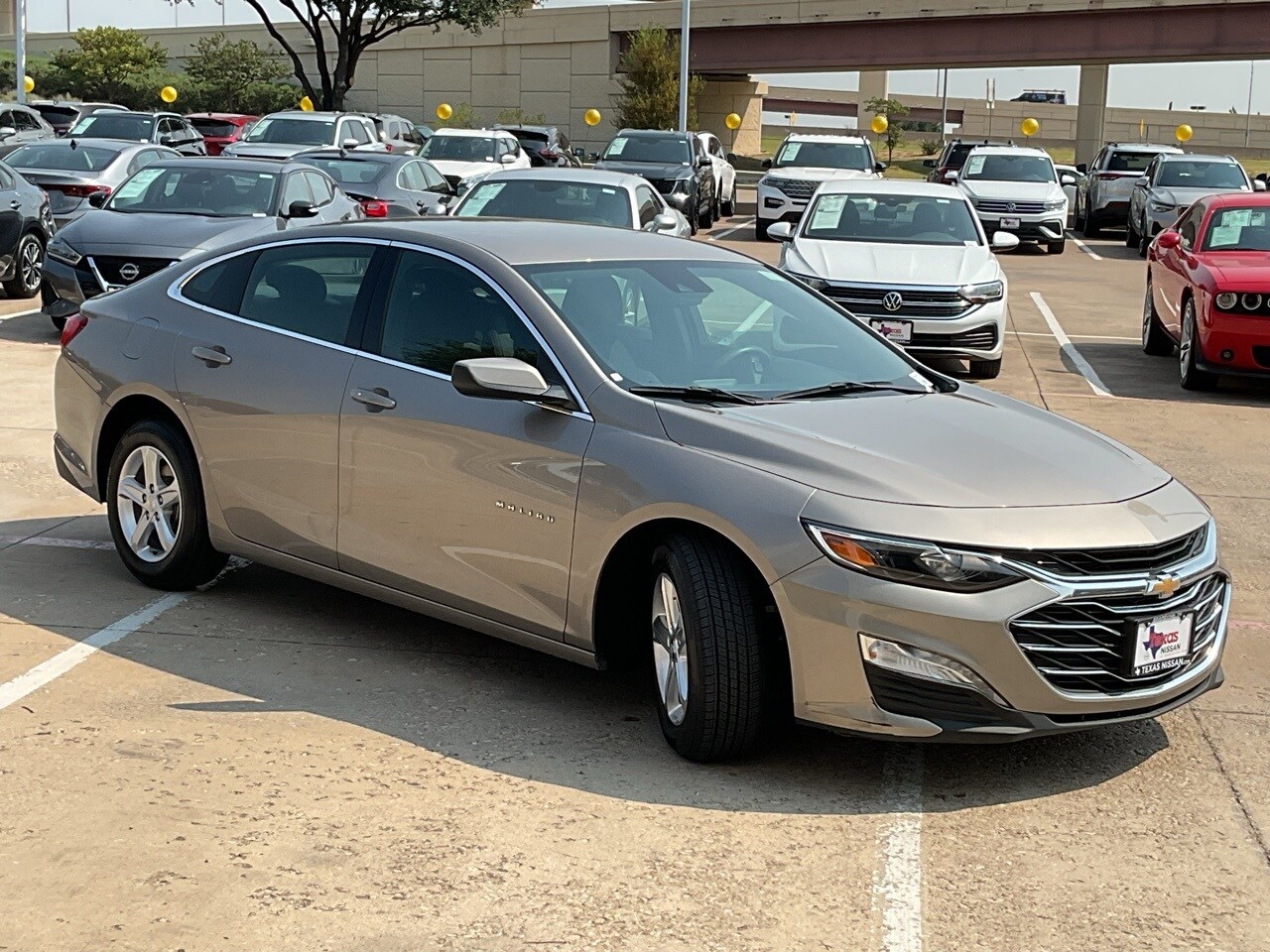 2024 Chevrolet Malibu 1LT photo 4