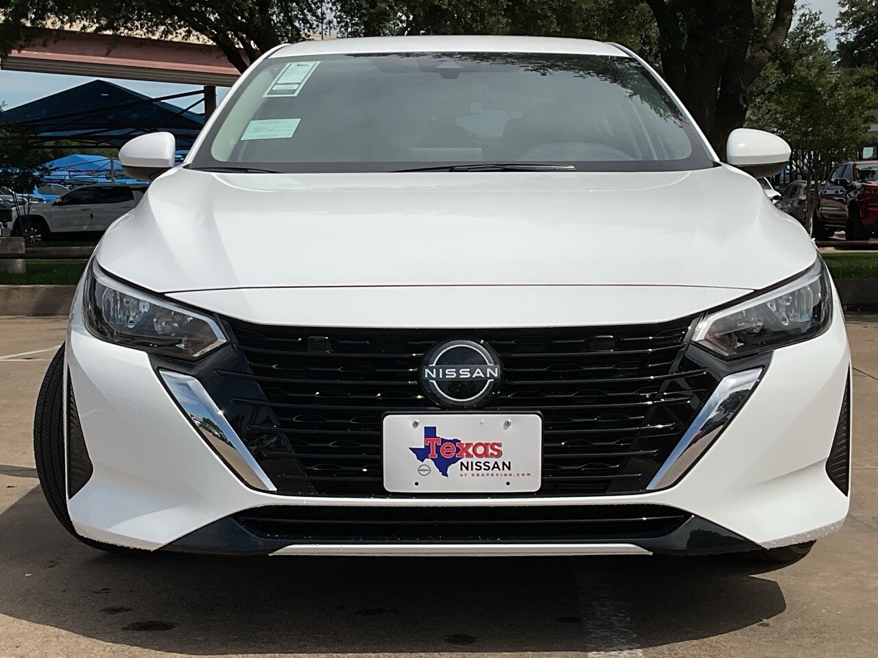 2025 Nissan Sentra SV photo 3