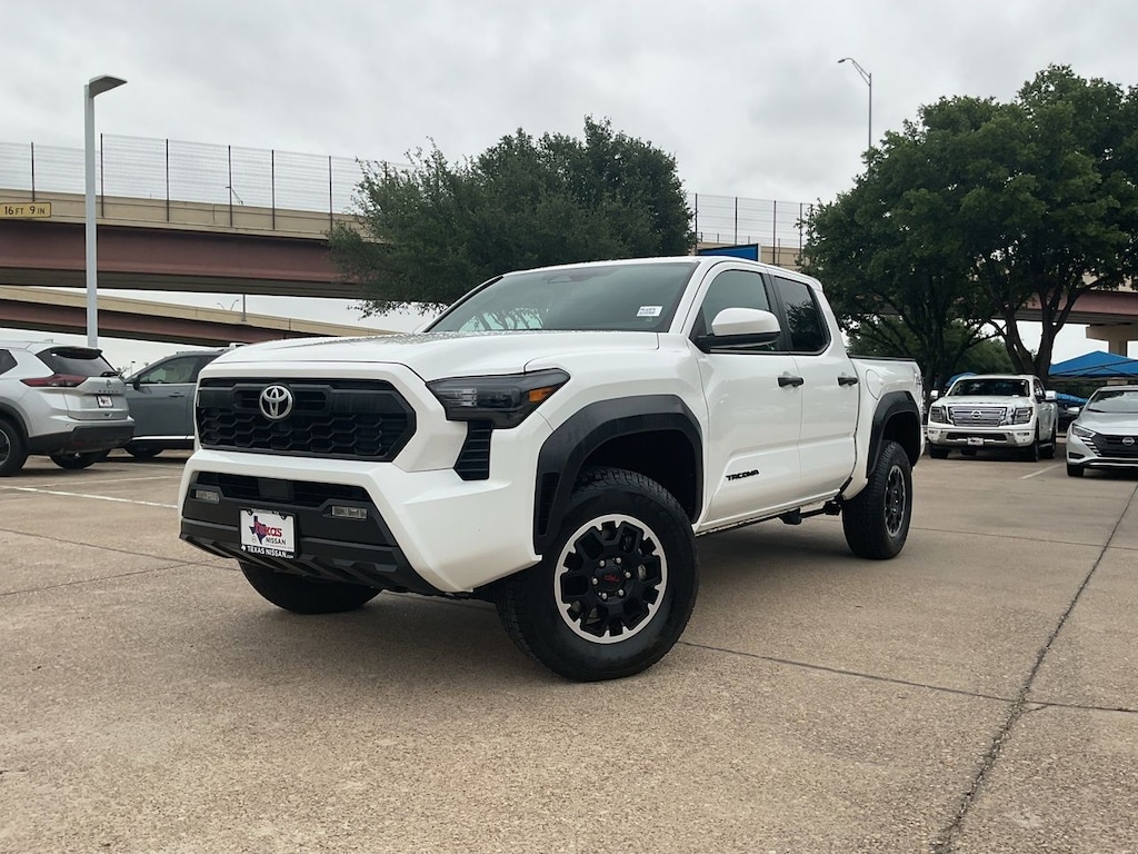 Used 2025 Toyota Tacoma TRD Off-Road Truck Double Cab
