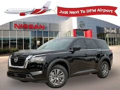 2025 Nissan Pathfinder S SUV