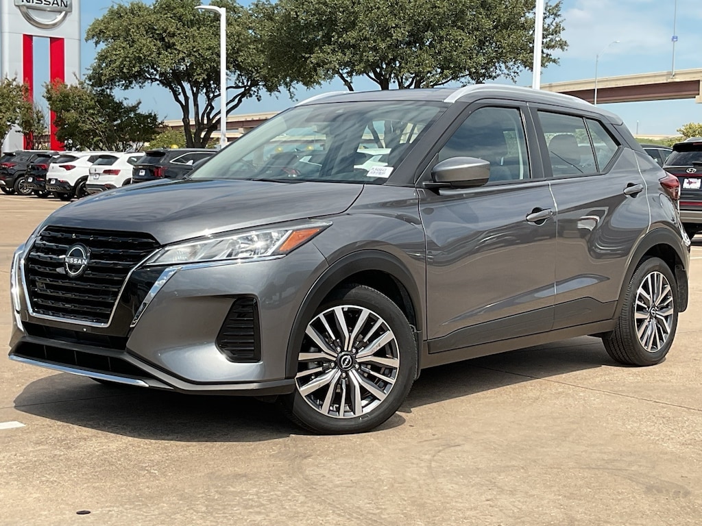 Used 2024 Nissan Kicks SV SUV