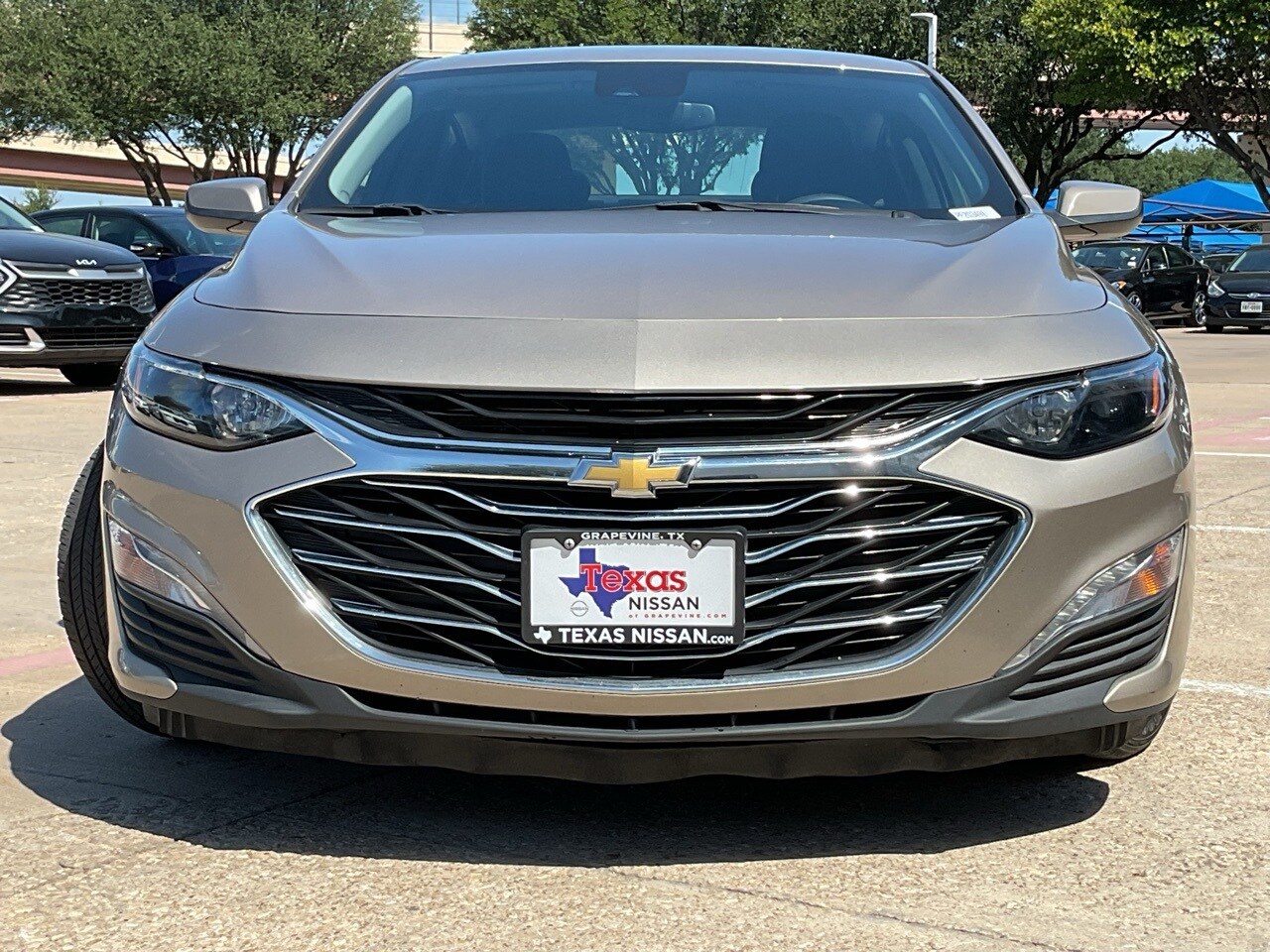 2023 Chevrolet Malibu 1LT photo 3