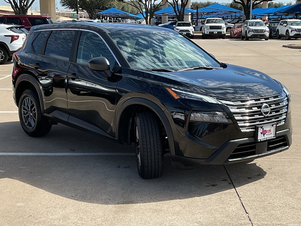Used 2024 Nissan Rogue S SUV