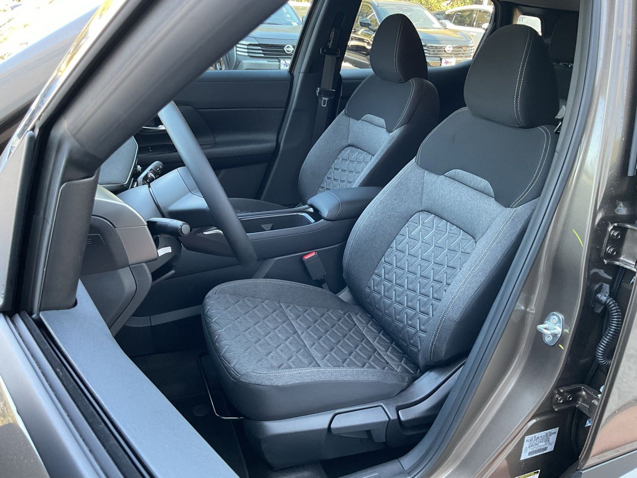 2026 Nissan KICKS SV - Photo 13
