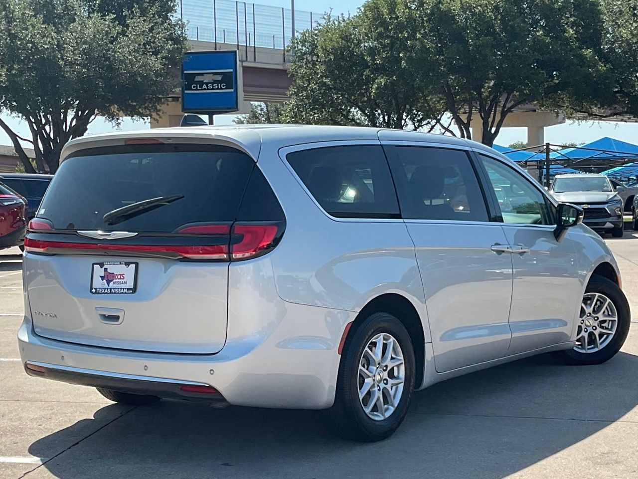Photo 3
