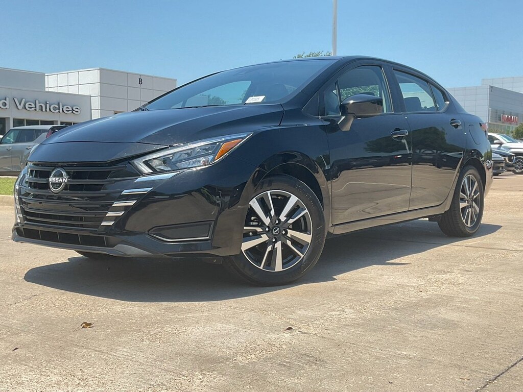 Used 2025 Nissan Versa 1.6 SV Sedan