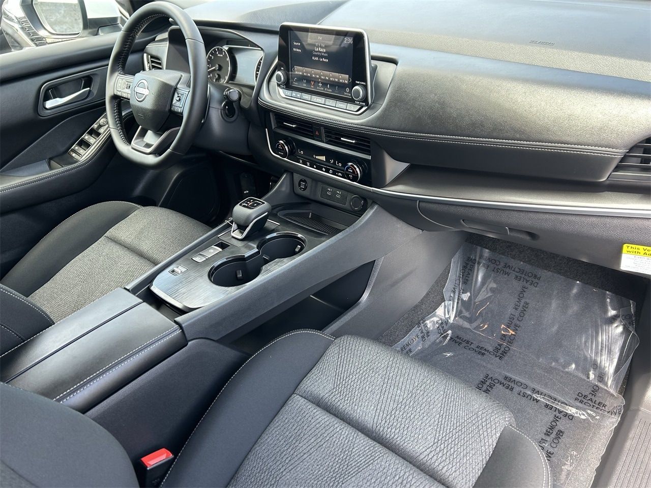 2026 Nissan Rogue SV - Photo 9