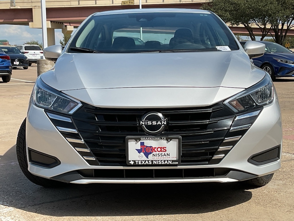 Used 2023 Nissan Versa 1.6 SV Sedan