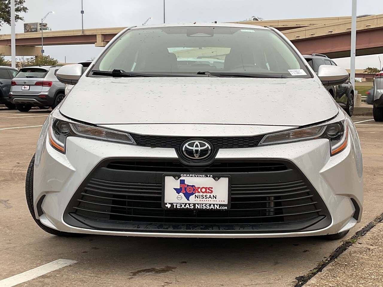 2024 Toyota Corolla LE photo 2