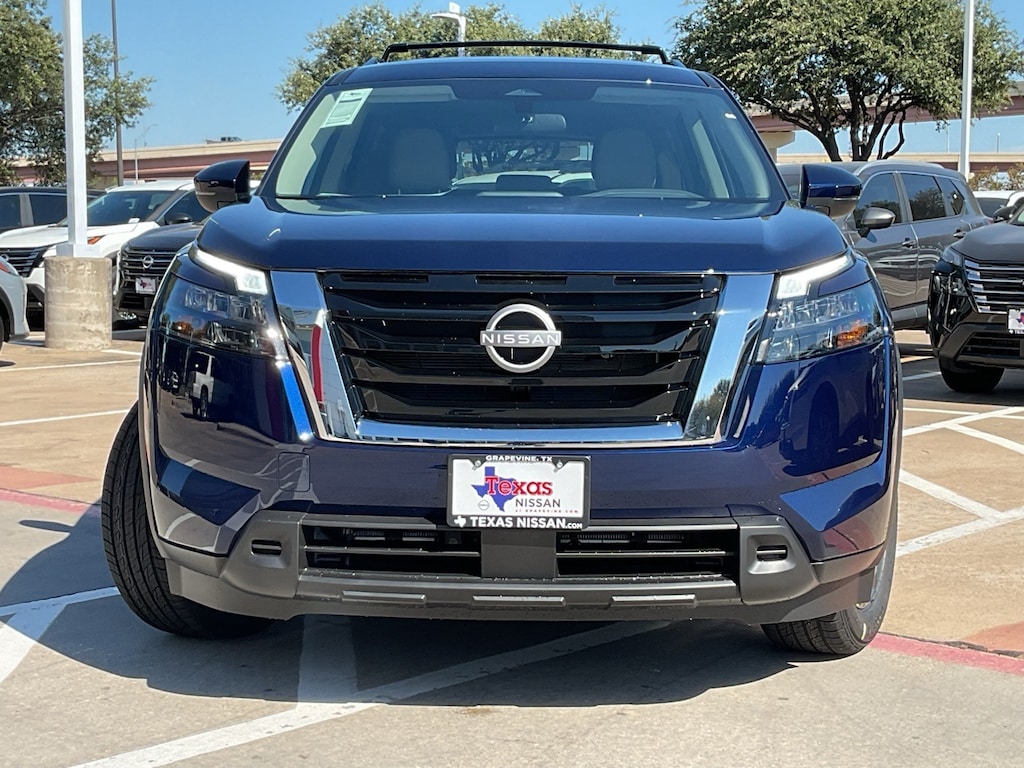 New 2025 Nissan Pathfinder SV SUV