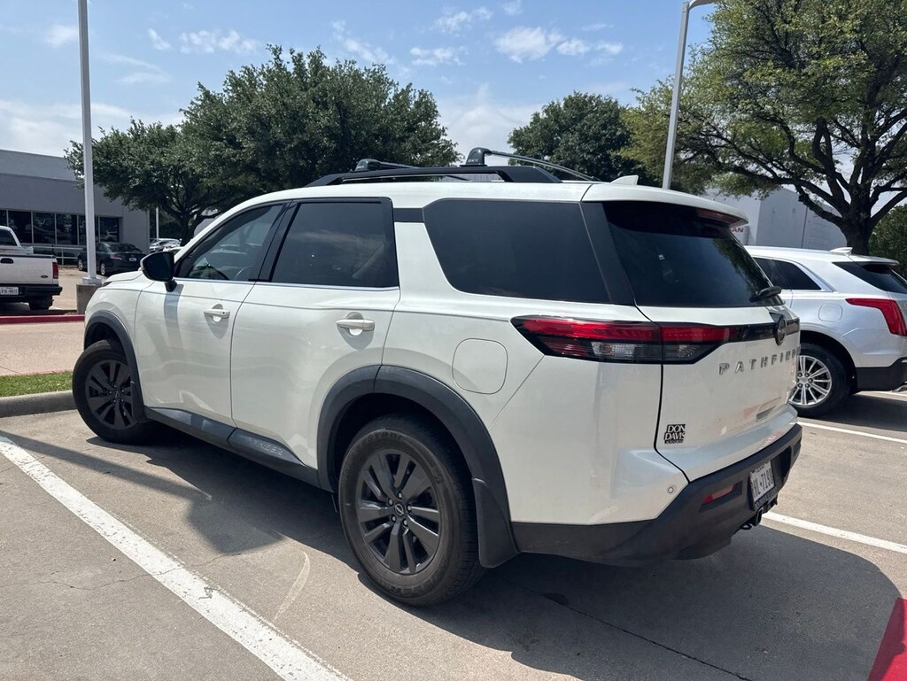 Used 2022 Nissan Pathfinder SV SUV