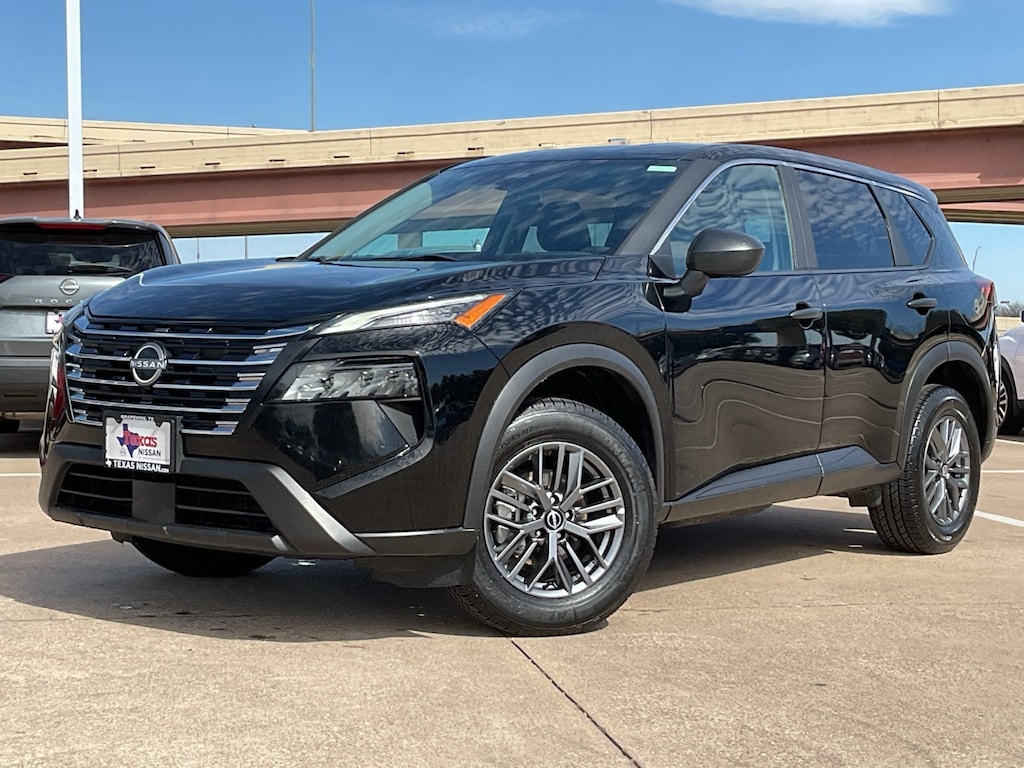 Used 2024 Nissan Rogue S SUV