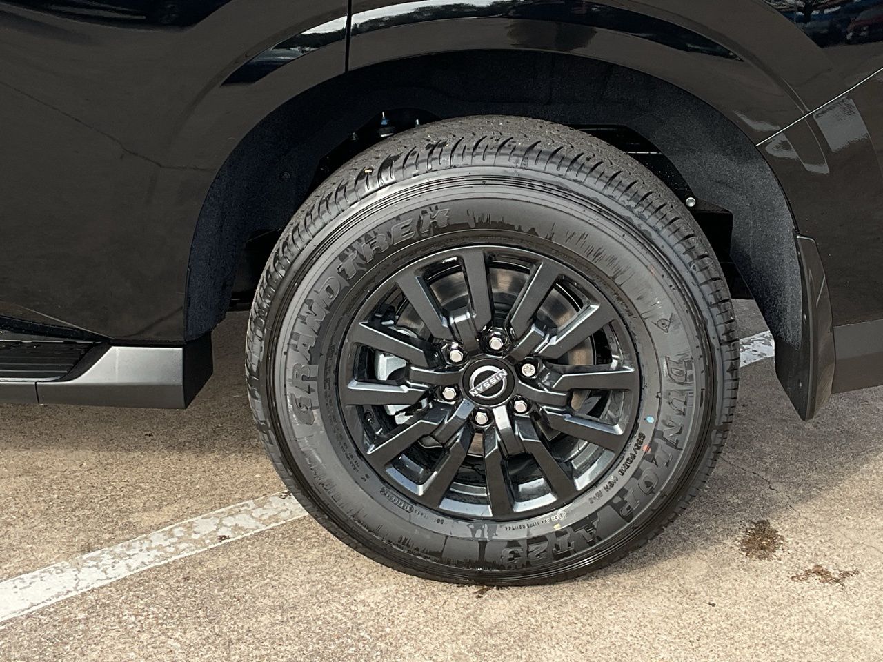 2026 Nissan Armada SV - Photo 8
