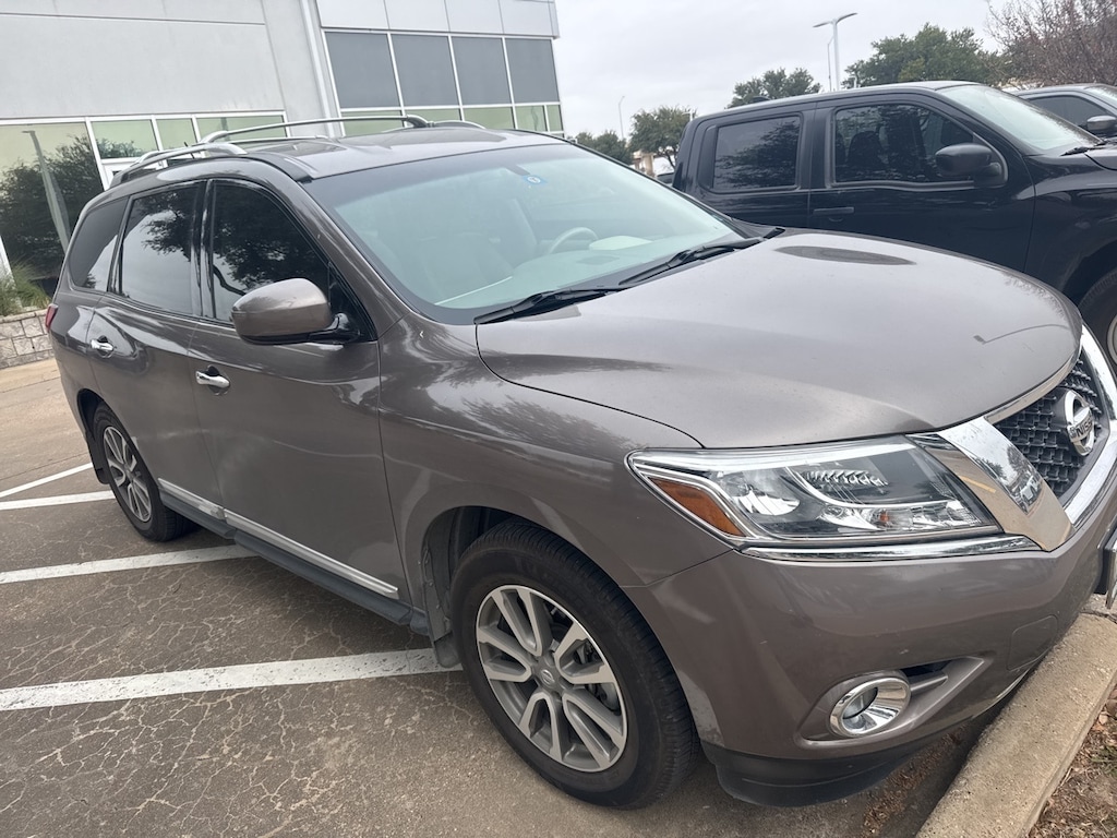 Used 2014 Nissan Pathfinder SL SUV
