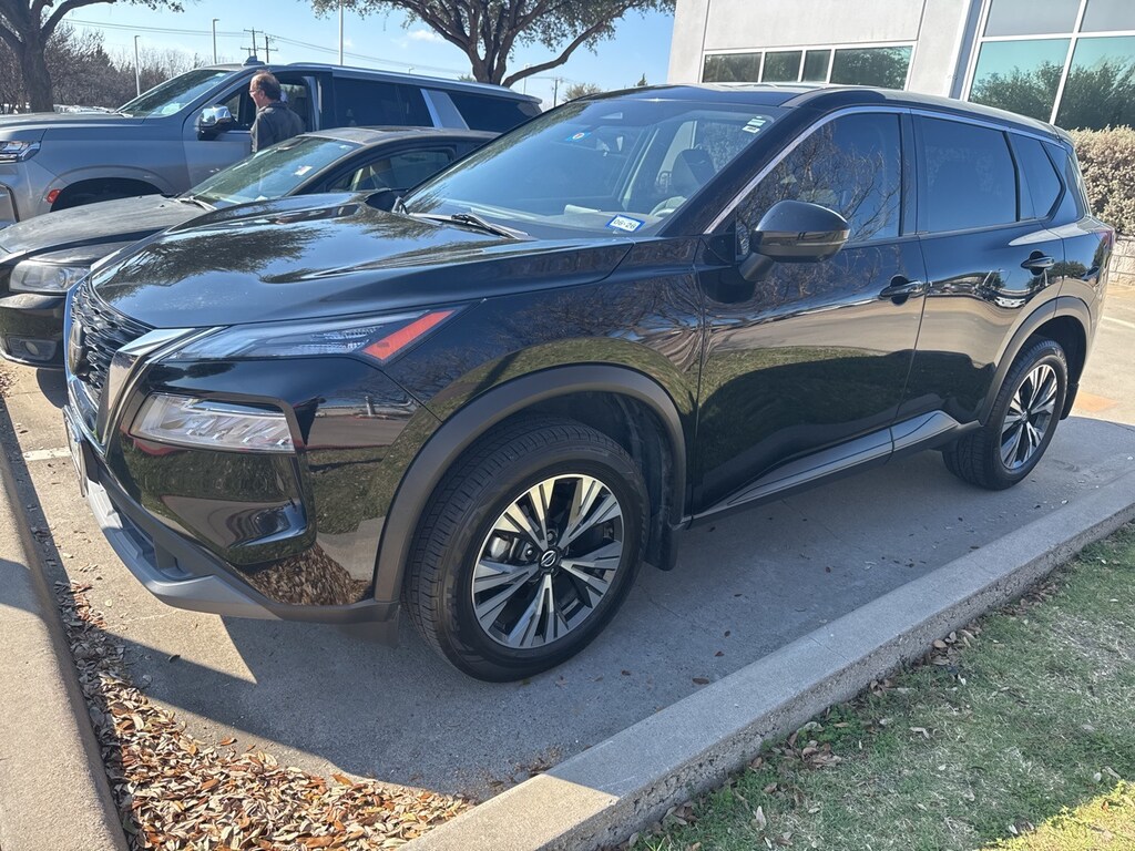 Used 2021 Nissan Rogue SV SUV