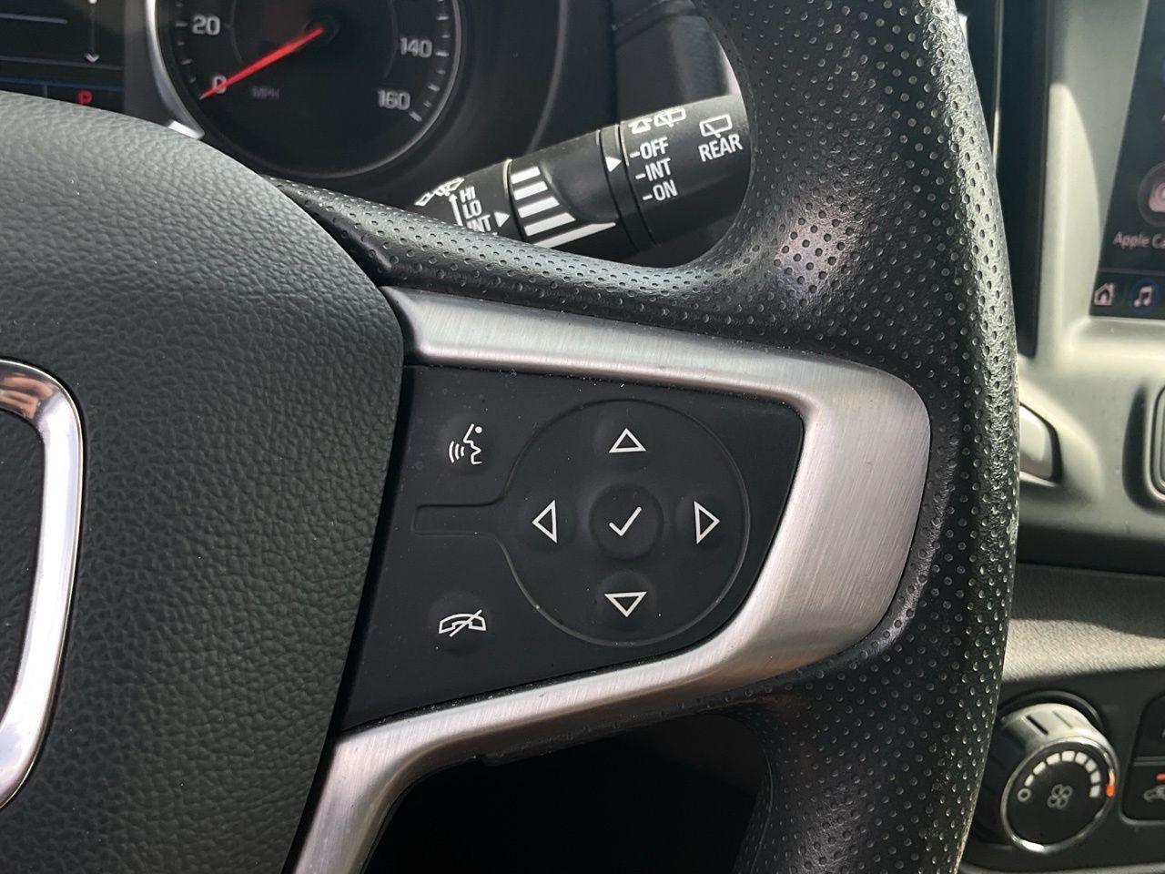 2024 GMC Terrain SLE - Photo 16
