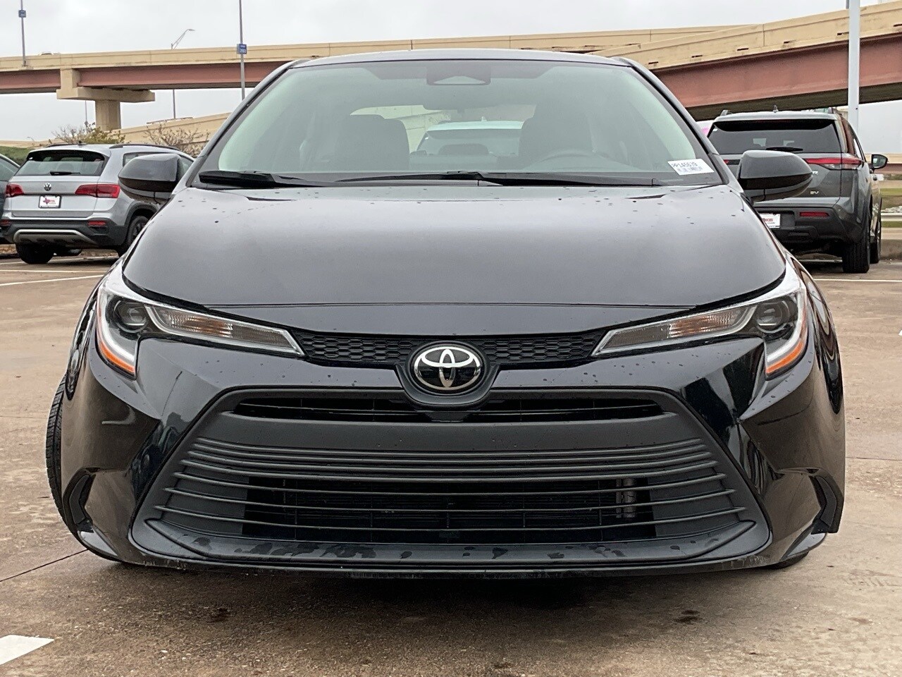 2024 Toyota Corolla LE photo 3