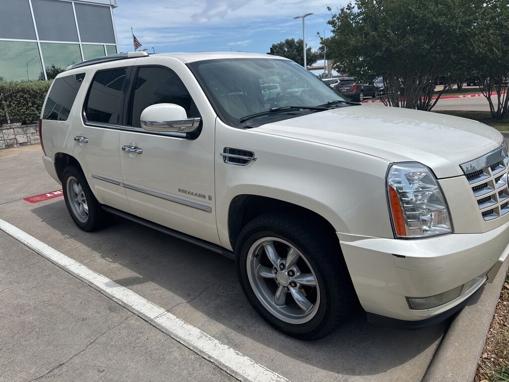 Used 2007 CADILLAC ESCALADE Base SUV