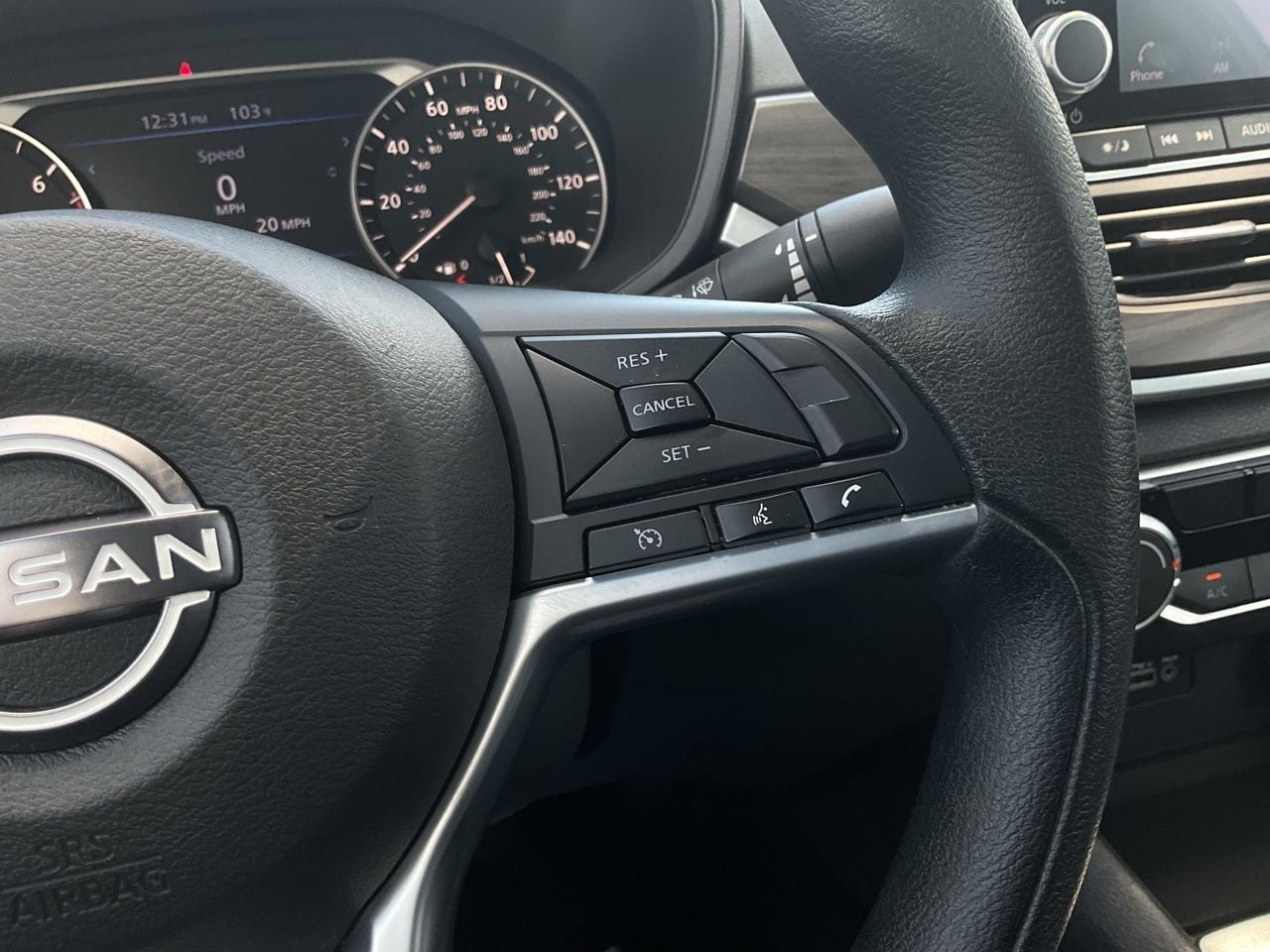 2025 Nissan Altima SV - Photo 29