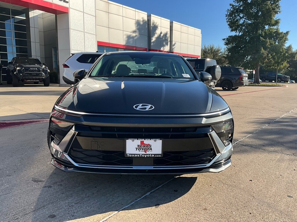 Used 2024 Hyundai Sonata Hybrid SEL Sedan