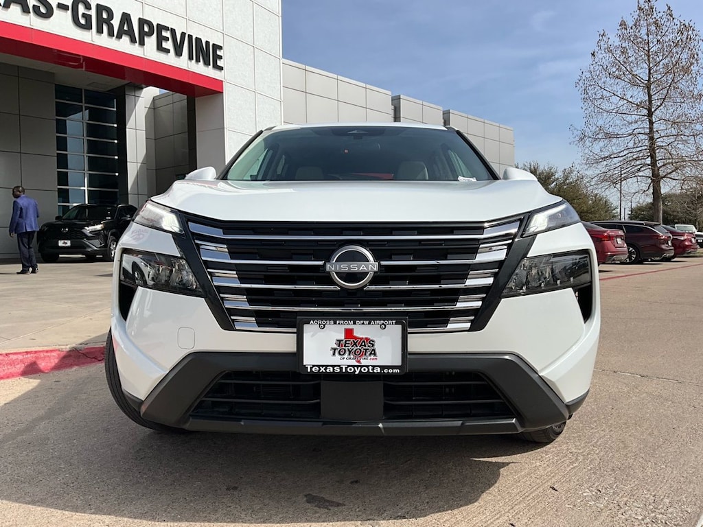 Used 2025 Nissan Rogue SV SUV