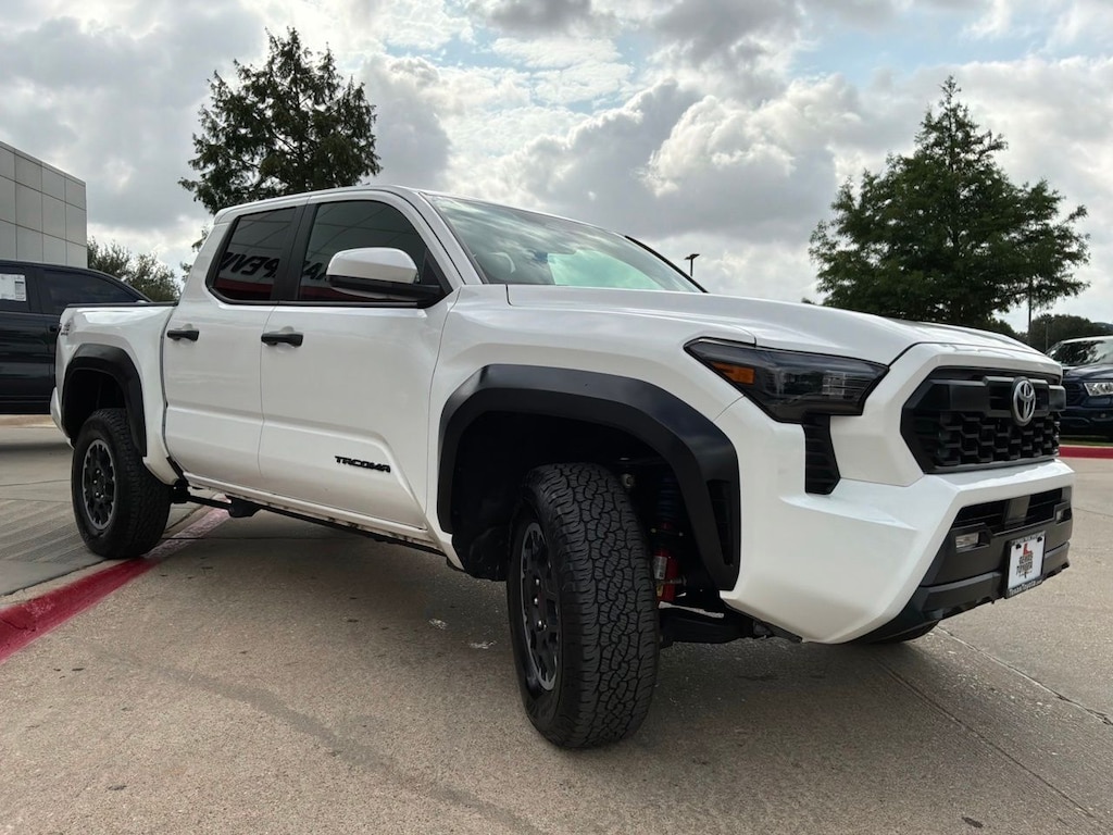 Used 2025 Toyota Tacoma TRD Off-Road Truck