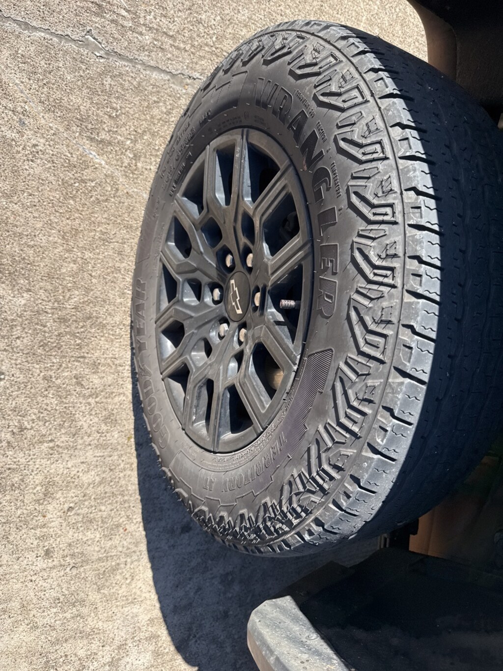 Used 2024 Chevrolet Colorado Trail Boss Truck